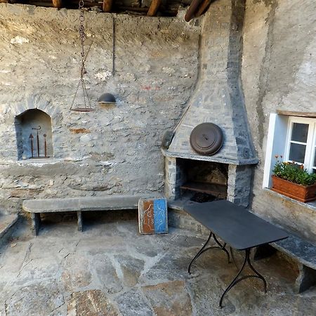 Casa Del Sarto Appartement Intragna Buitenkant foto