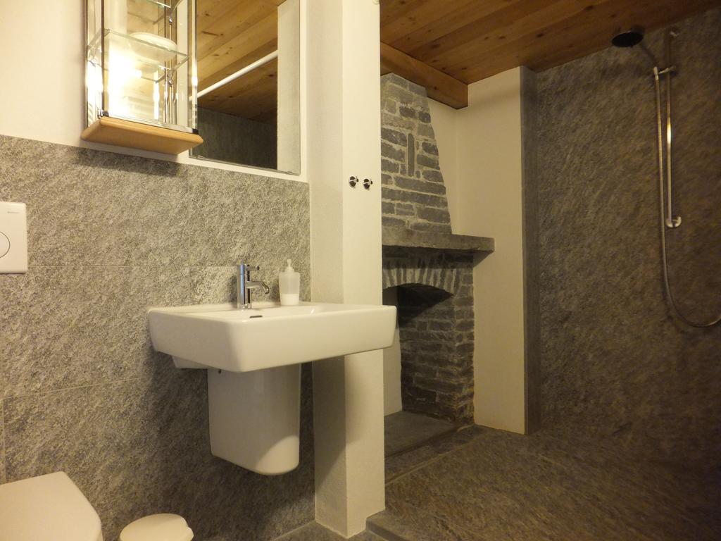 Casa Del Sarto Appartement Intragna Buitenkant foto